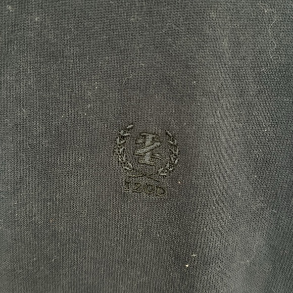 IZOD Men’s Navy and Grey Quarter Zip Long Sleeve Size Medium - Picture 3 of 5